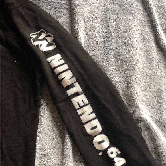 Nintendo 64 Hoodie! Super comfy! OBO - Picture 3 of 4